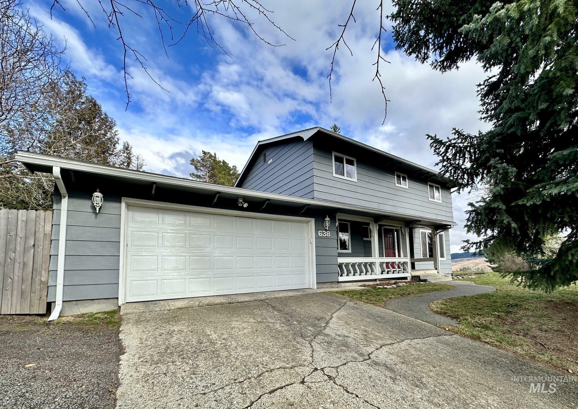 638 Indian Hills Dr.  Moscow ID 83843 photo
