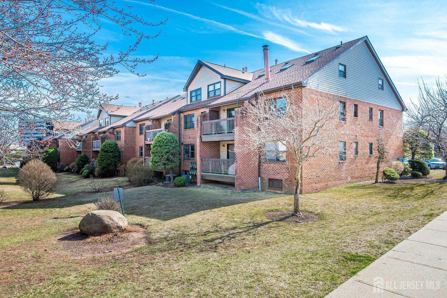 Property Photo: 121 Beverly Hill Terrace F NJ 07095