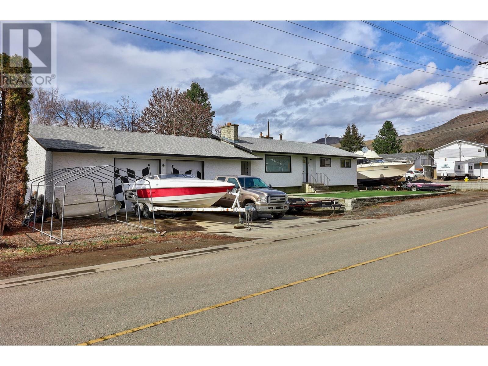 Property Photo: 932 Singh Street BC V2B 5C8