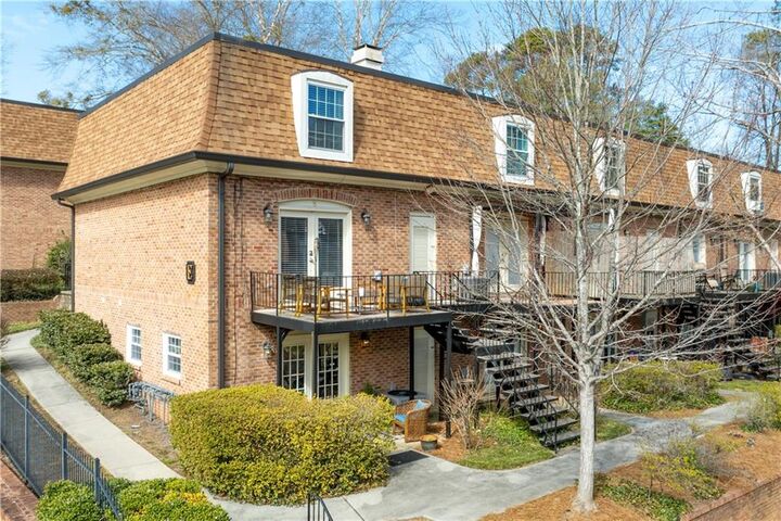 1261 Lavista Road NE E9  Atlanta GA 30324 photo