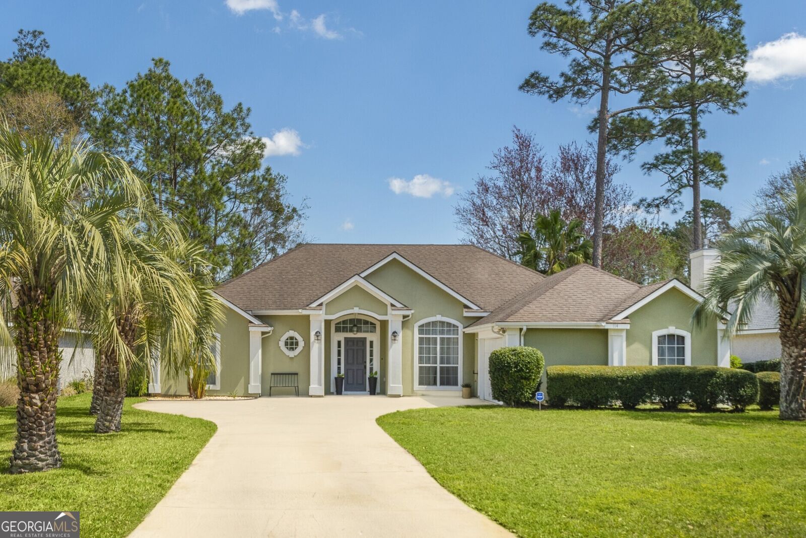 Property Photo:  114 Monticello Drive  GA 31548 