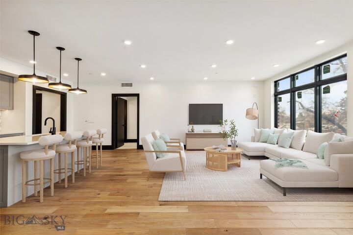 Property Photo:  315 N Tracy Avenue 207  MT 59715 