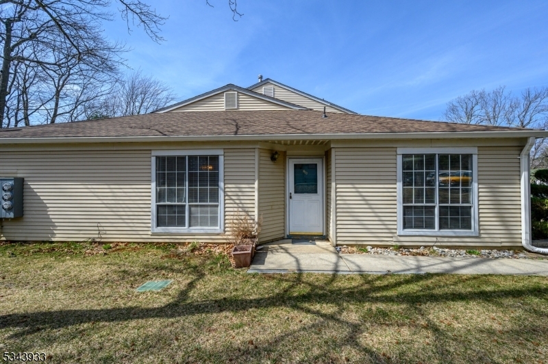 194 Yorkshire Ct  Old Bridge Twp. NJ 08857 photo