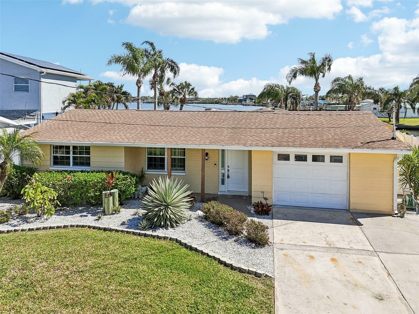 Property Photo: 4912 Bay Park Drive FL 34668