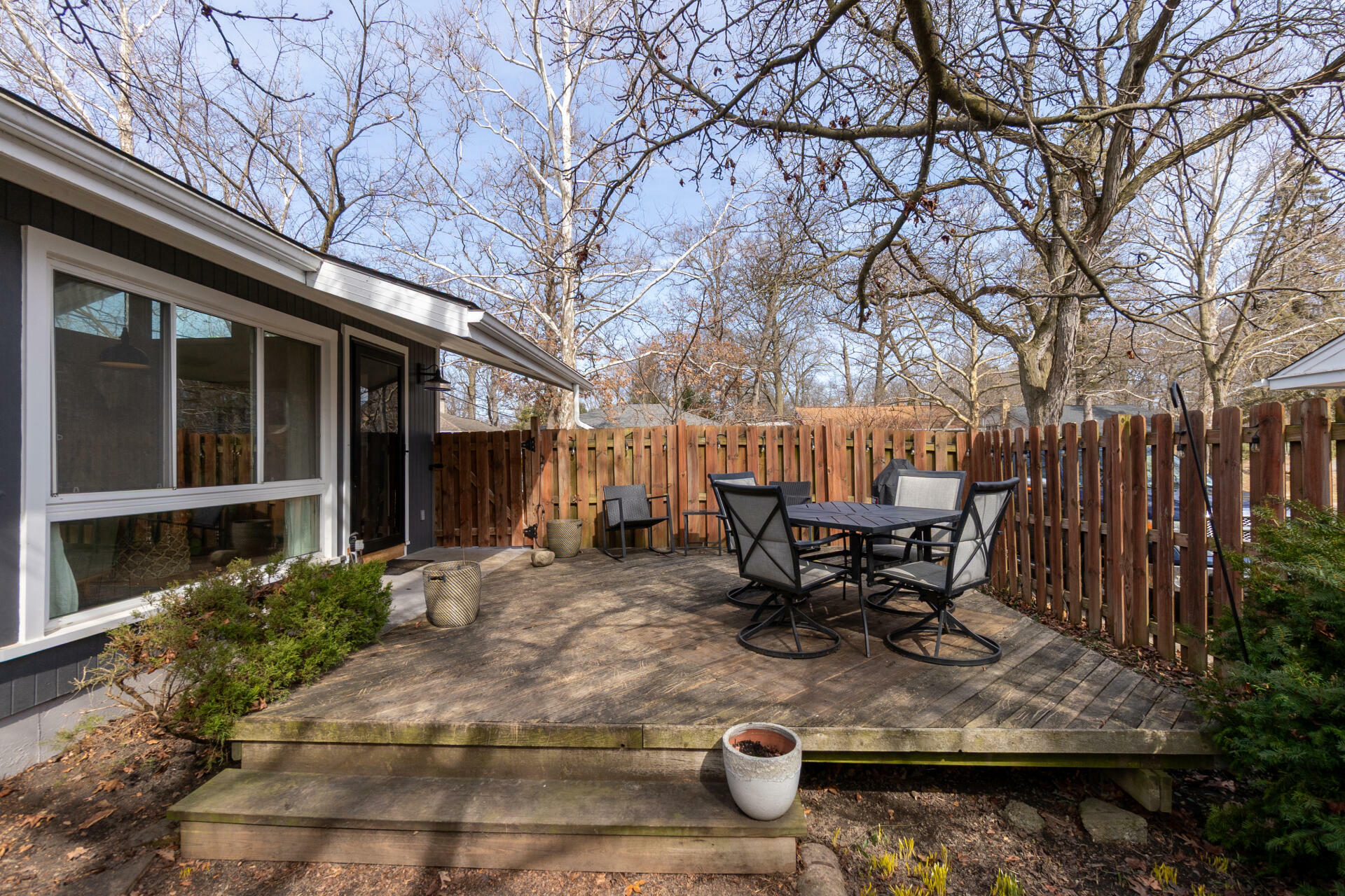 Property Photo:  2415 Walter Drive  MI 48103 