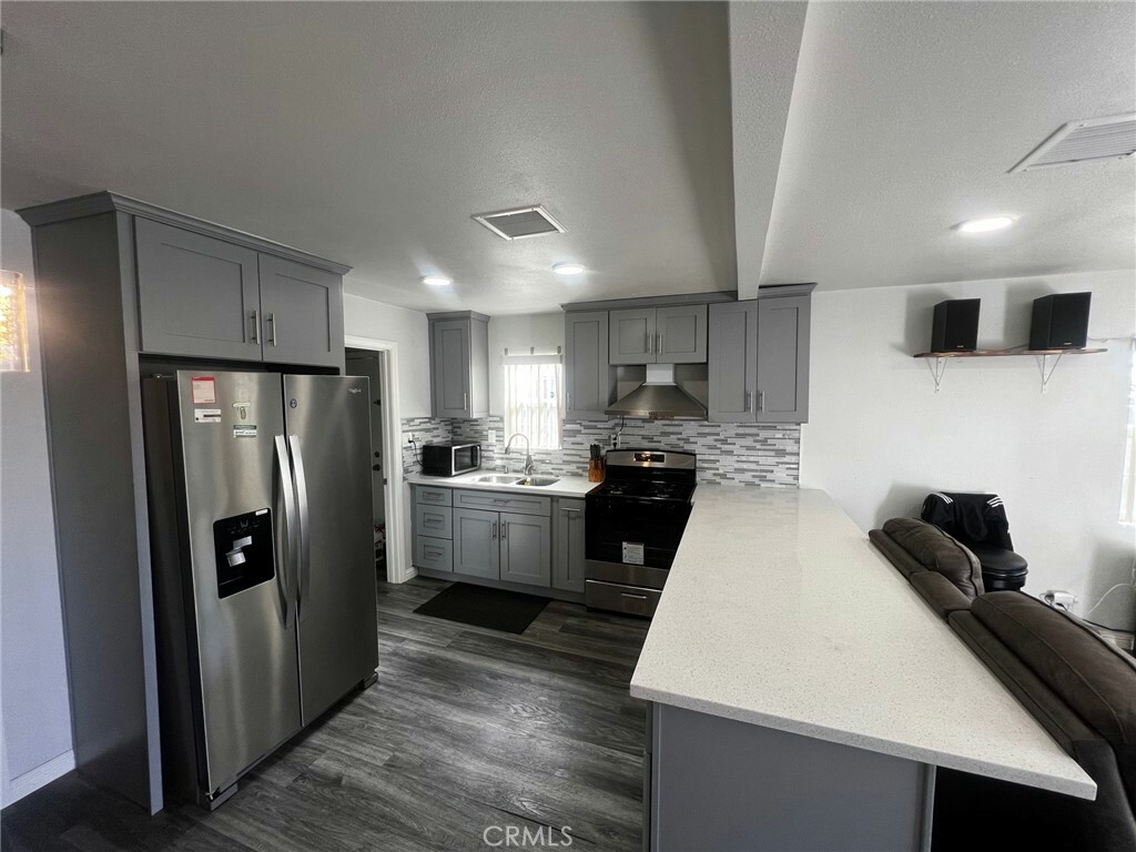 Property Photo: 24412 Eucalyptus Avenue CA 92553
