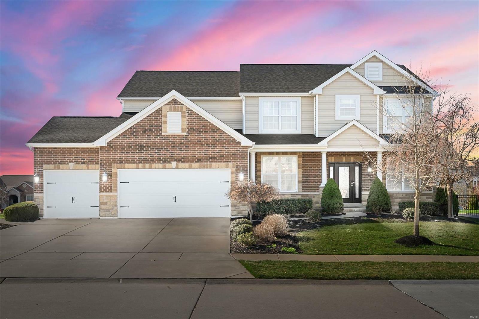 Property Photo: 126 Central Park Avenue MO 63385
