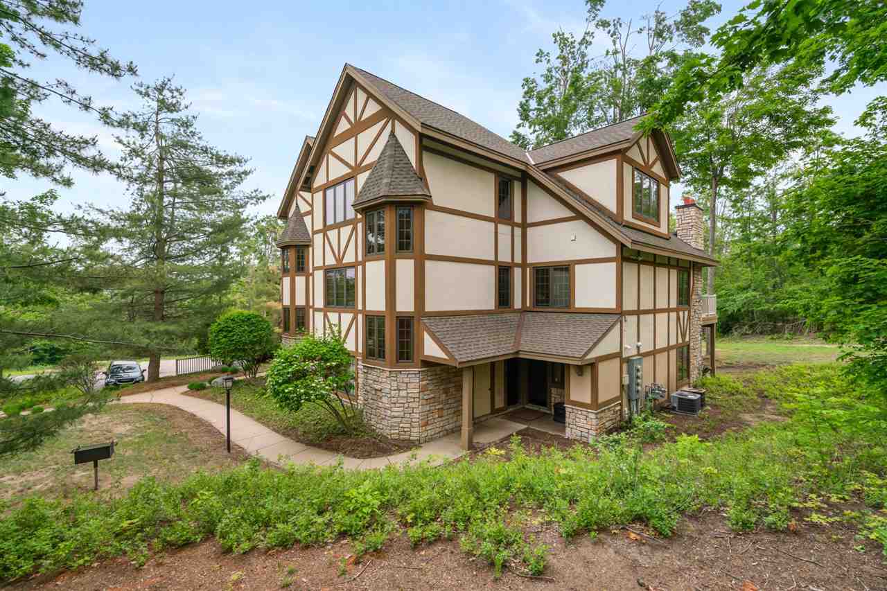 Property Photo: 5158 Alpine Overpass, 780 MI 49740