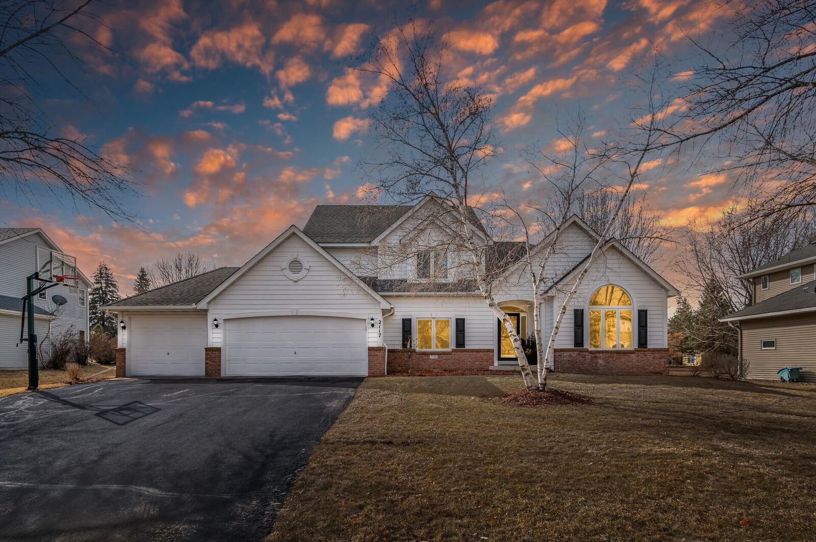 Property Photo:  2117 Majestic Way  MN 55317 