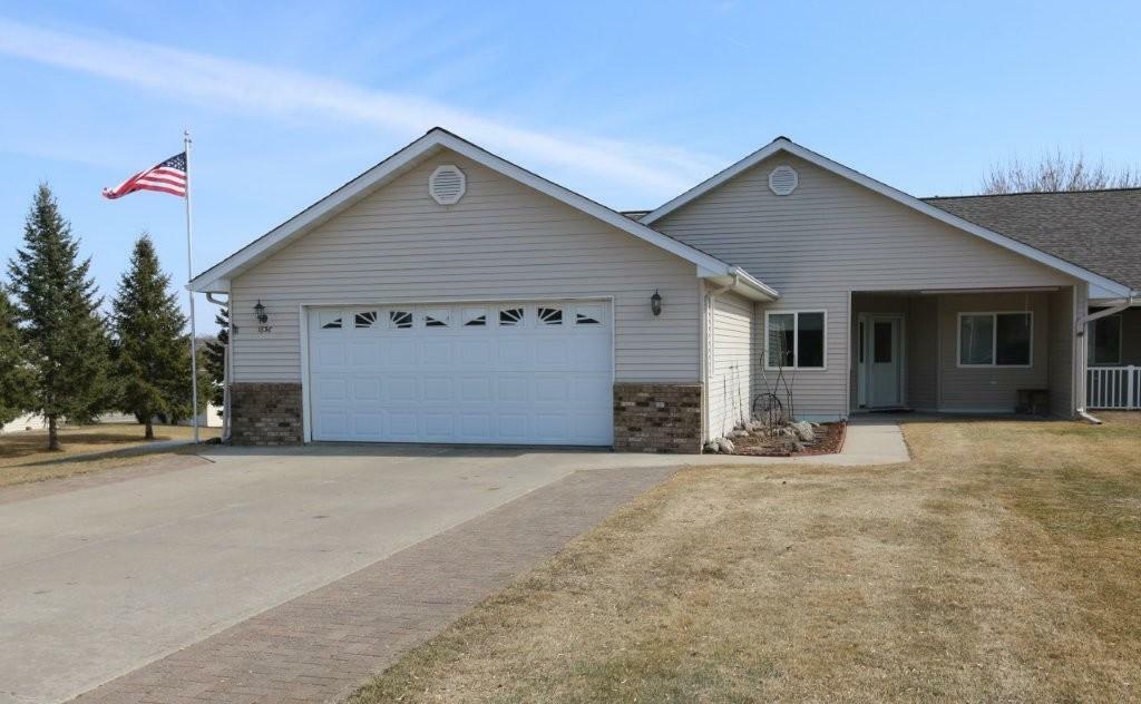 1836 Bridgeview Boulevard  Detroit Lakes MN 56501 photo