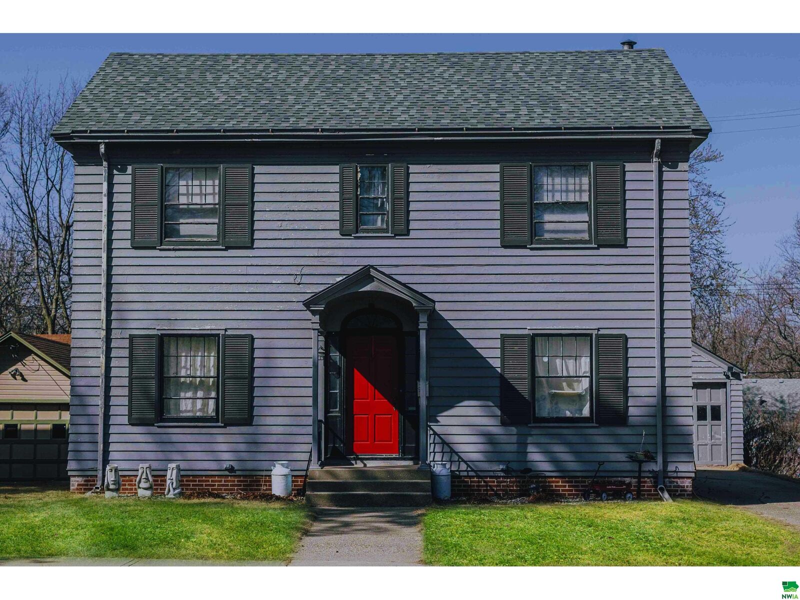 Property Photo: 915 1st Ave SE IA 51031