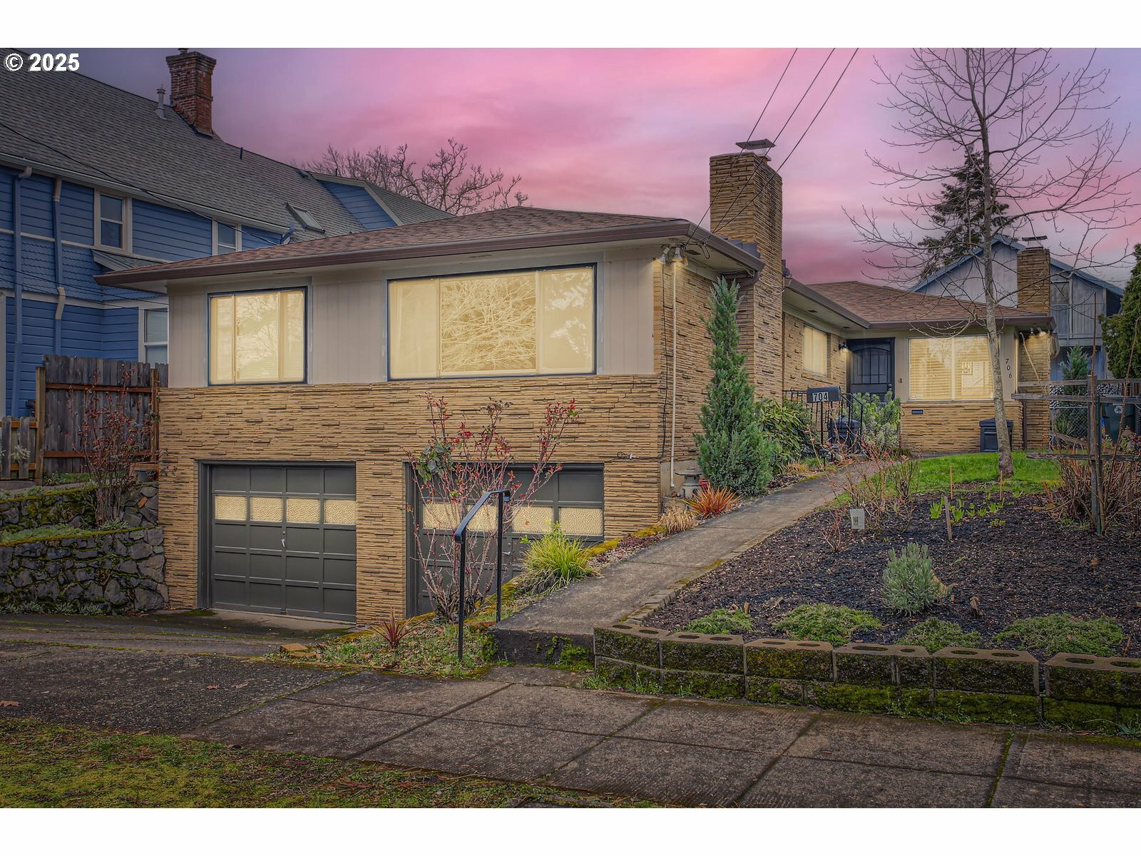 704 E 29th St  Vancouver WA 98663 photo