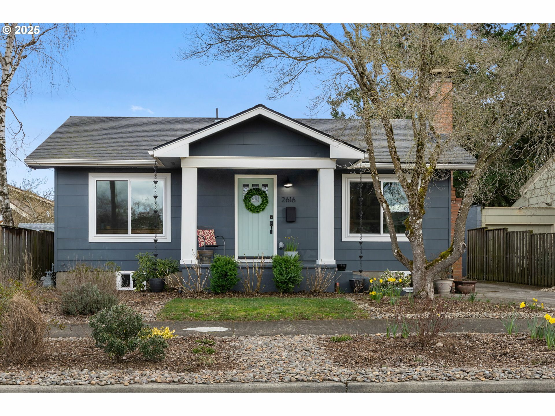 2616 NE 63rd Ave  Portland OR 97213 photo