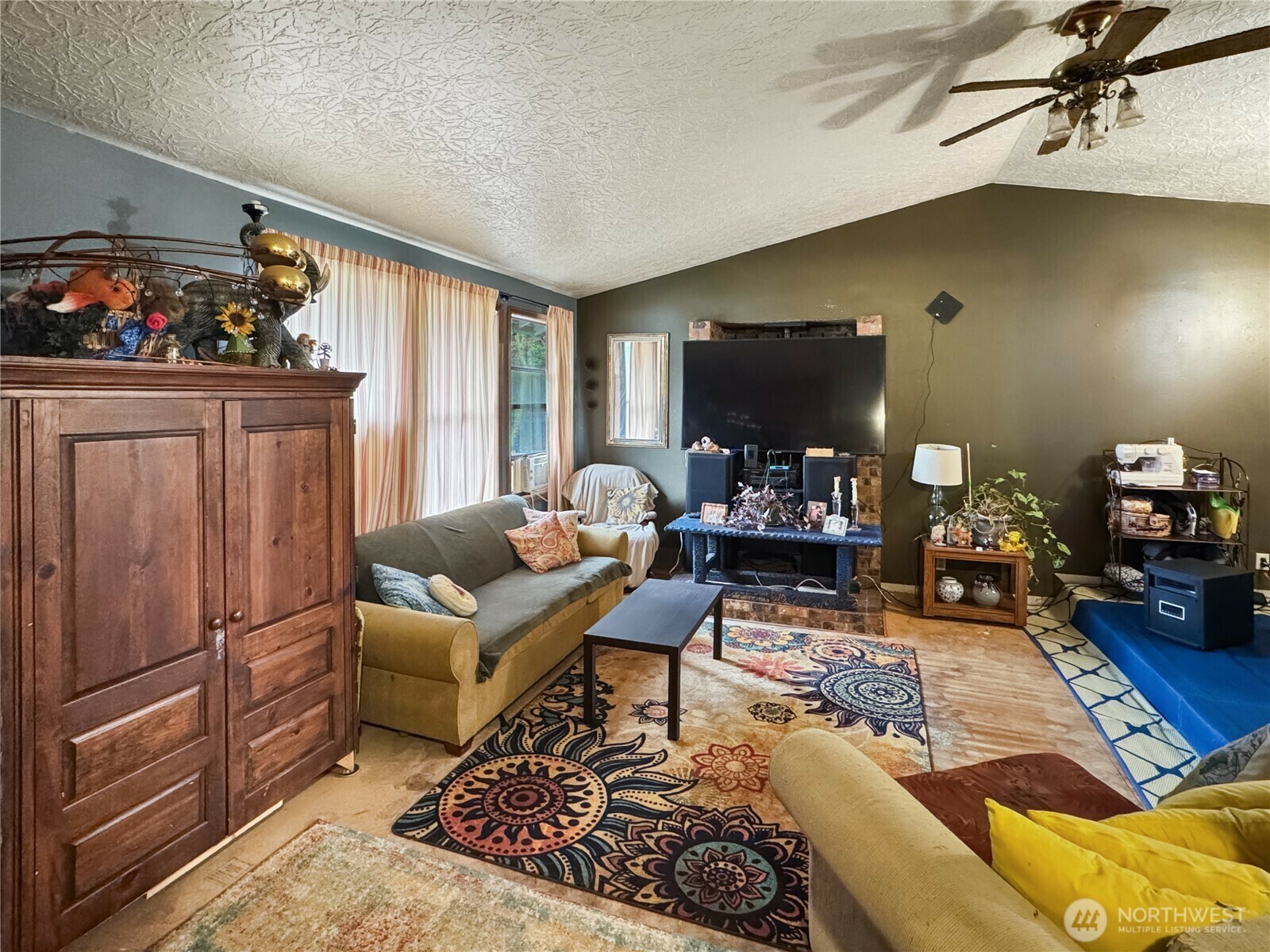Property Photo: 6812 NE 92nd Court WA 98662