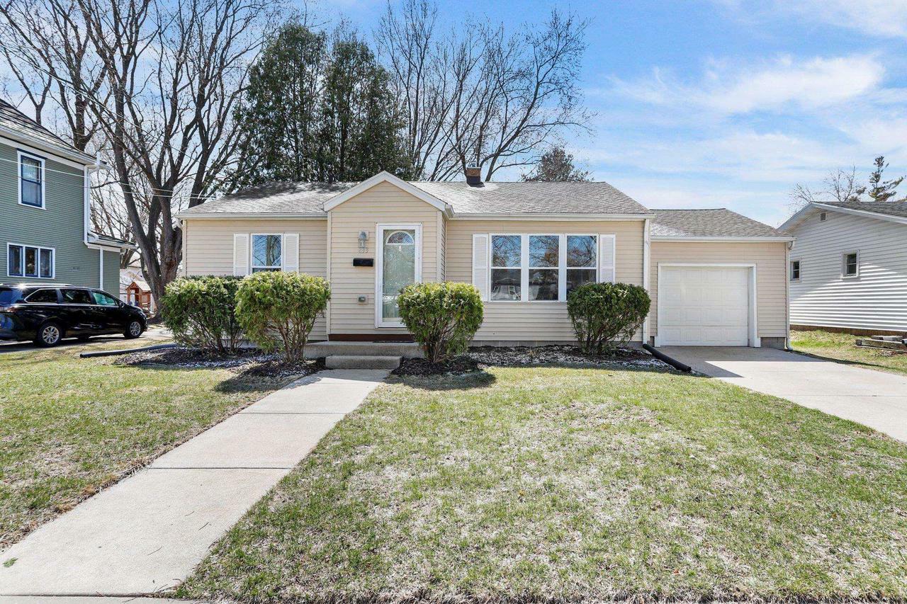 Property Photo: 833 West Jefferson Street WI 53589