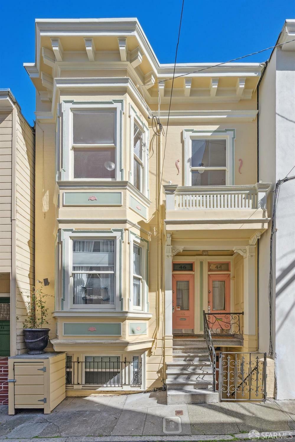 Property Photo: 44 Salmon Street CA 94133