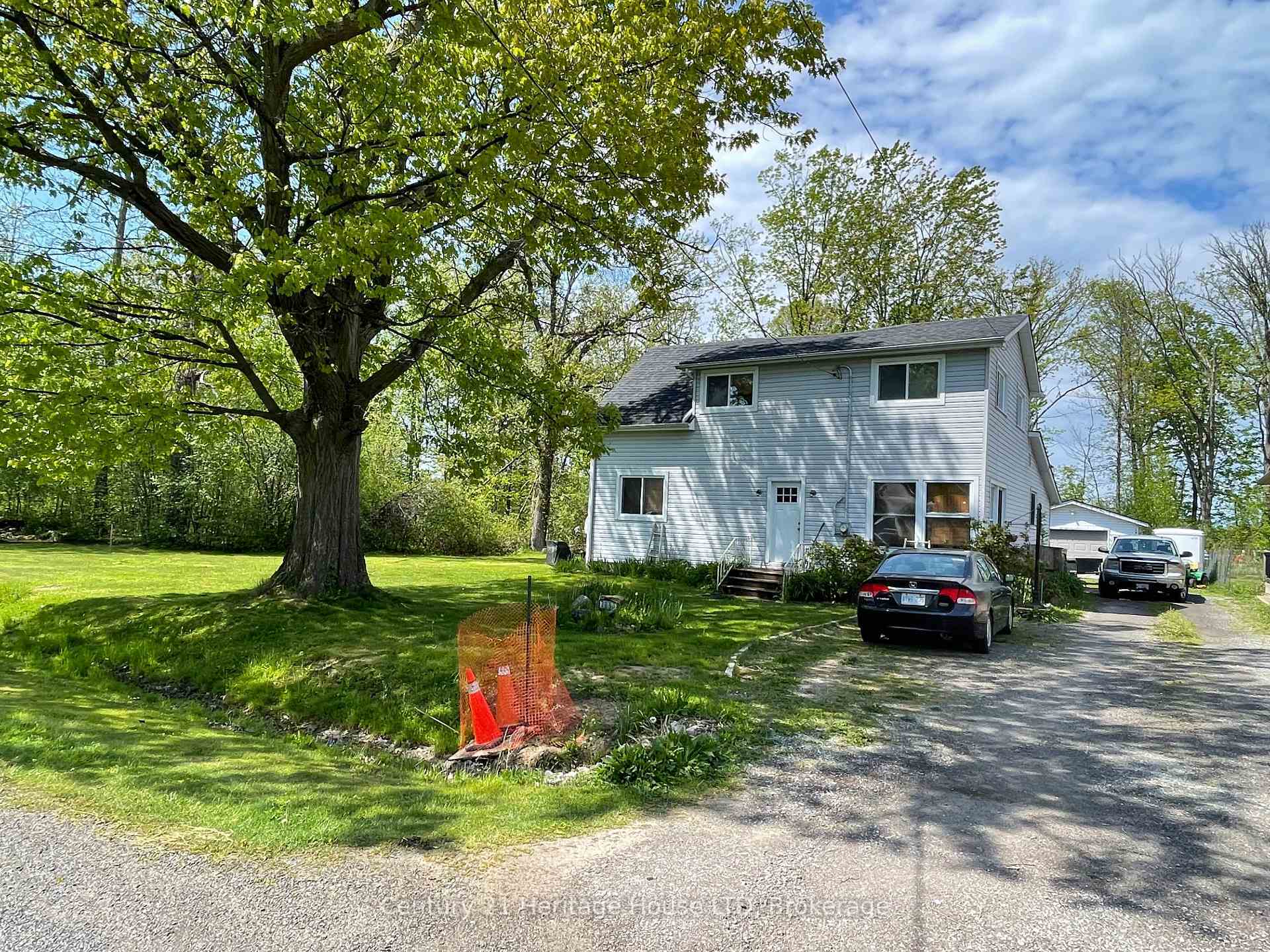 Property Photo: 3250 Grove Avenue ON L0S 1N0