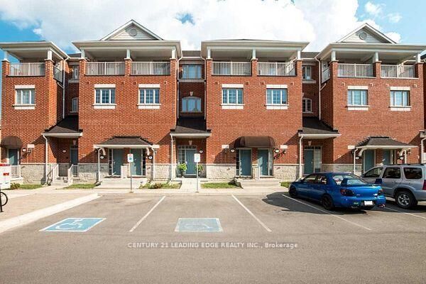 33 Ormerod Lane S  Richmond Hill ON L4S 0G3 photo
