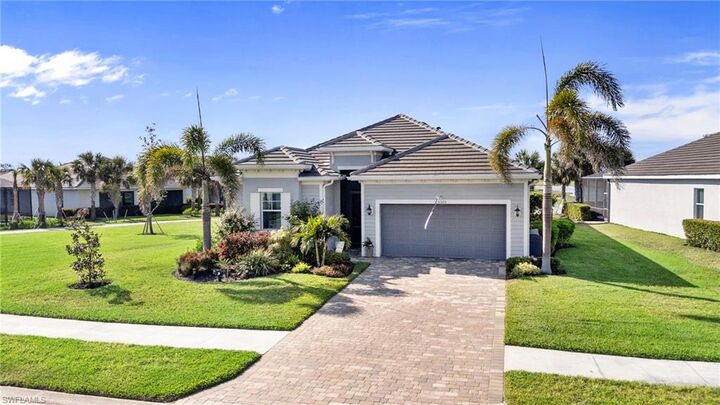 Property Photo:  25325 Longmeadow Dr  FL 33955 