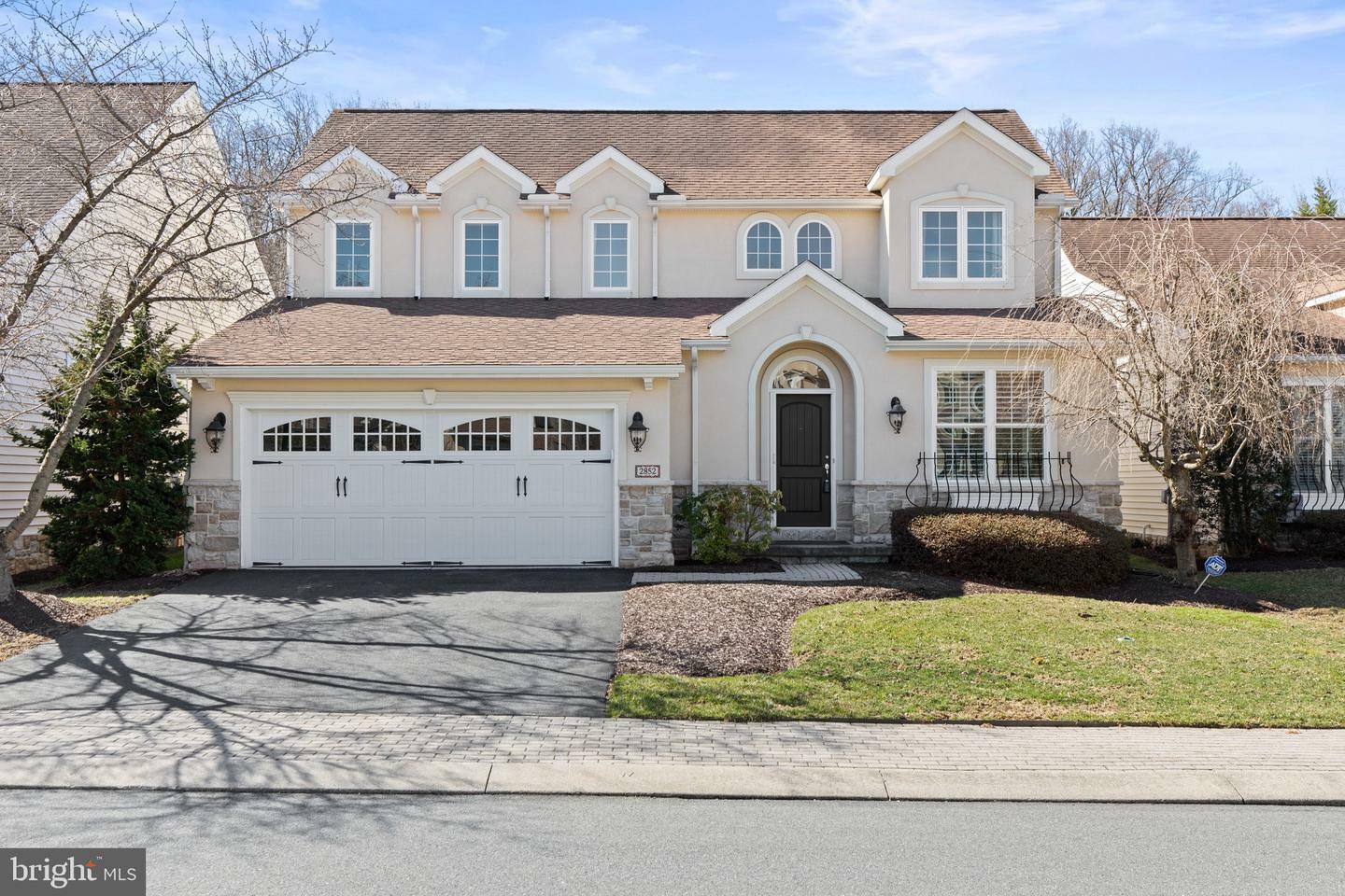Property Photo: 2852 Mimosa Lane PA 17601