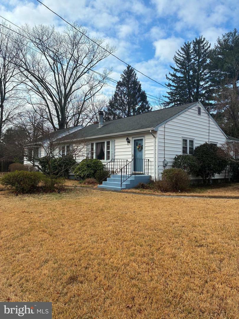 Property Photo: 203 N Girard Road NJ 08028