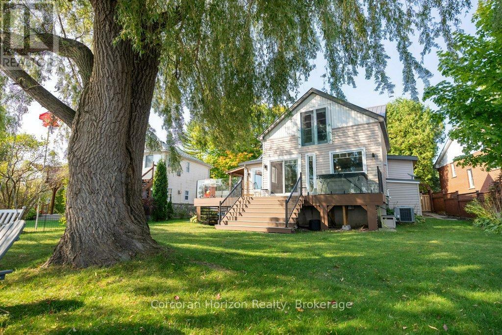 280 Robins Point Road  Tay (Victoria Harbour) ON L0K 2A0 photo