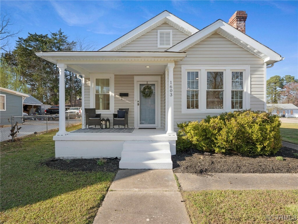 Property Photo: 1603 W City Point Road VA 23860