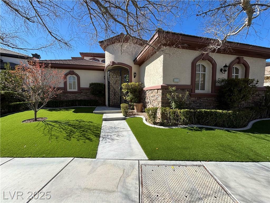 9305 Fontainbleu Drive  Las Vegas NV 89145 photo