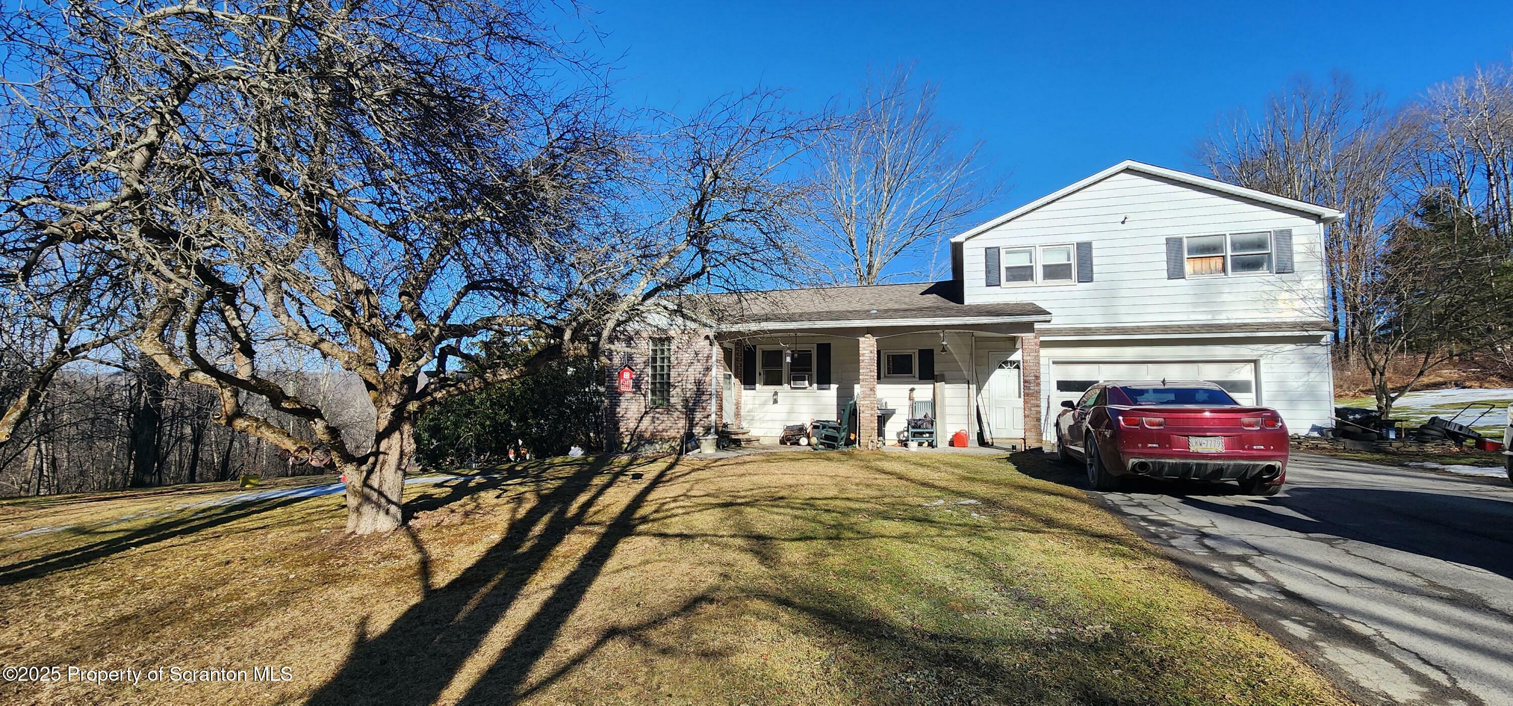 Property Photo: 33 Arrowhead Road PA 18830