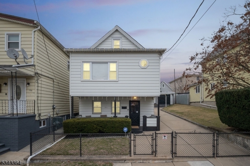126 Shaw St  Garfield City NJ 07026 photo