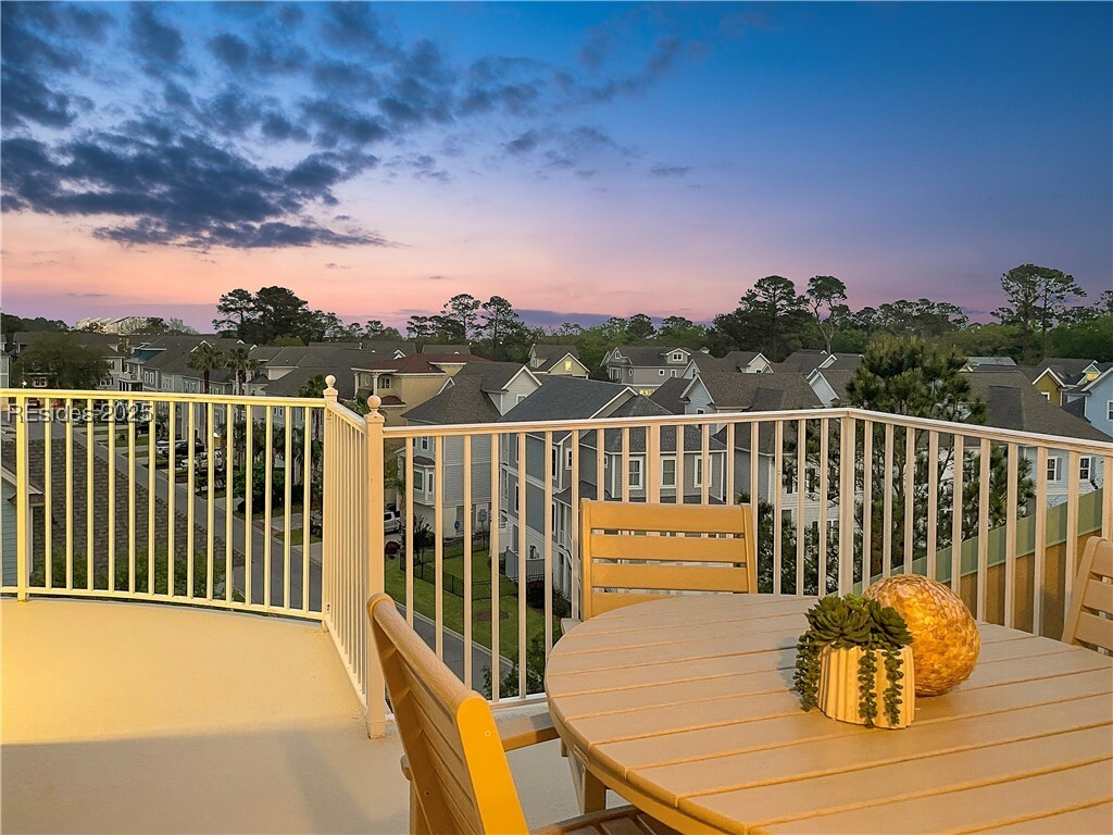Property Photo: 22 Folly Field Road 5 SC 29928
