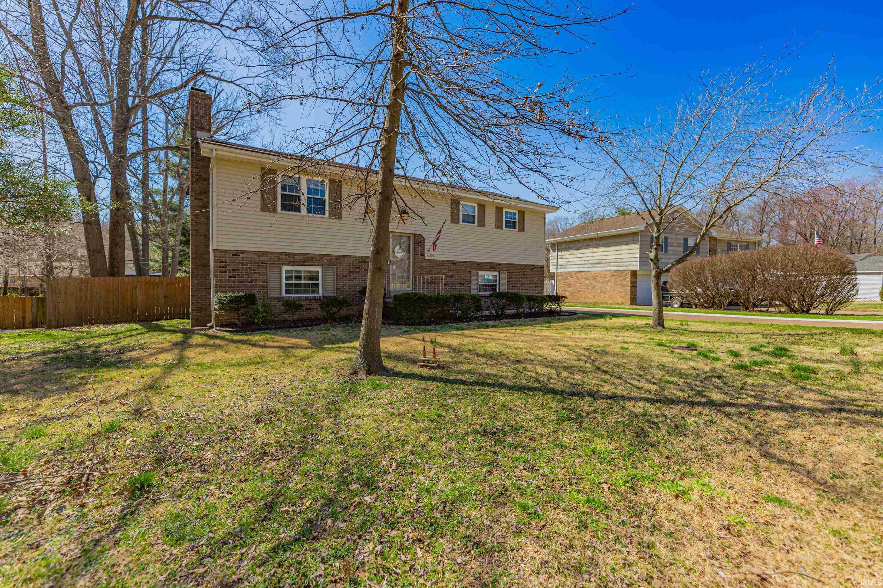 Property Photo:  7608 Greenbriar Drive  IN 47710 