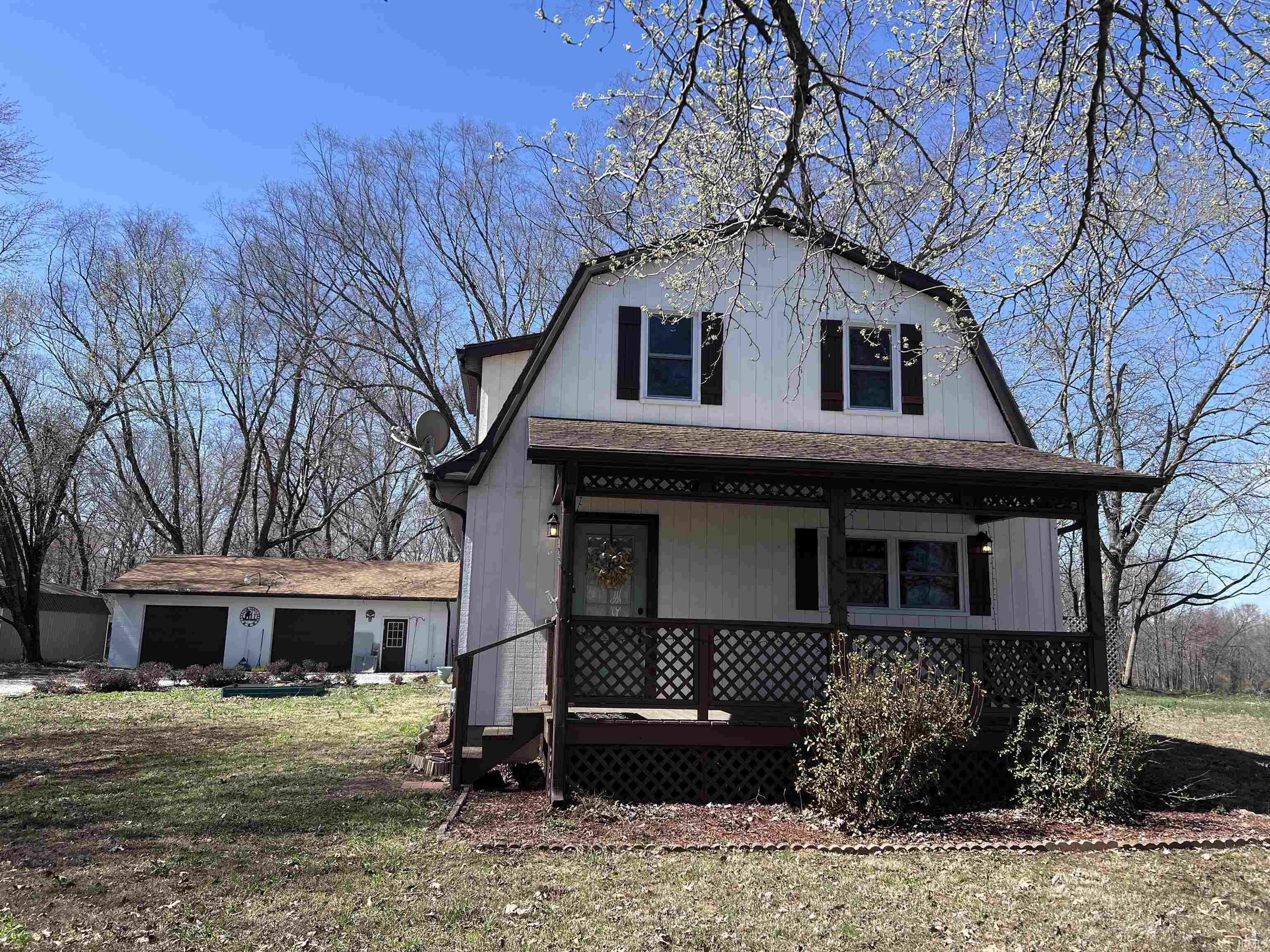 Property Photo: 4961 N Cr 200 E IN 47567