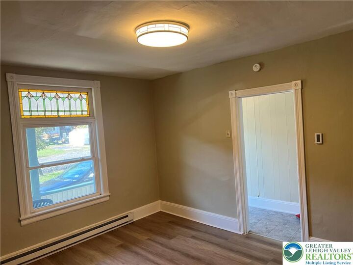 Property Photo:  515 N Railroad Street  PA 18252 