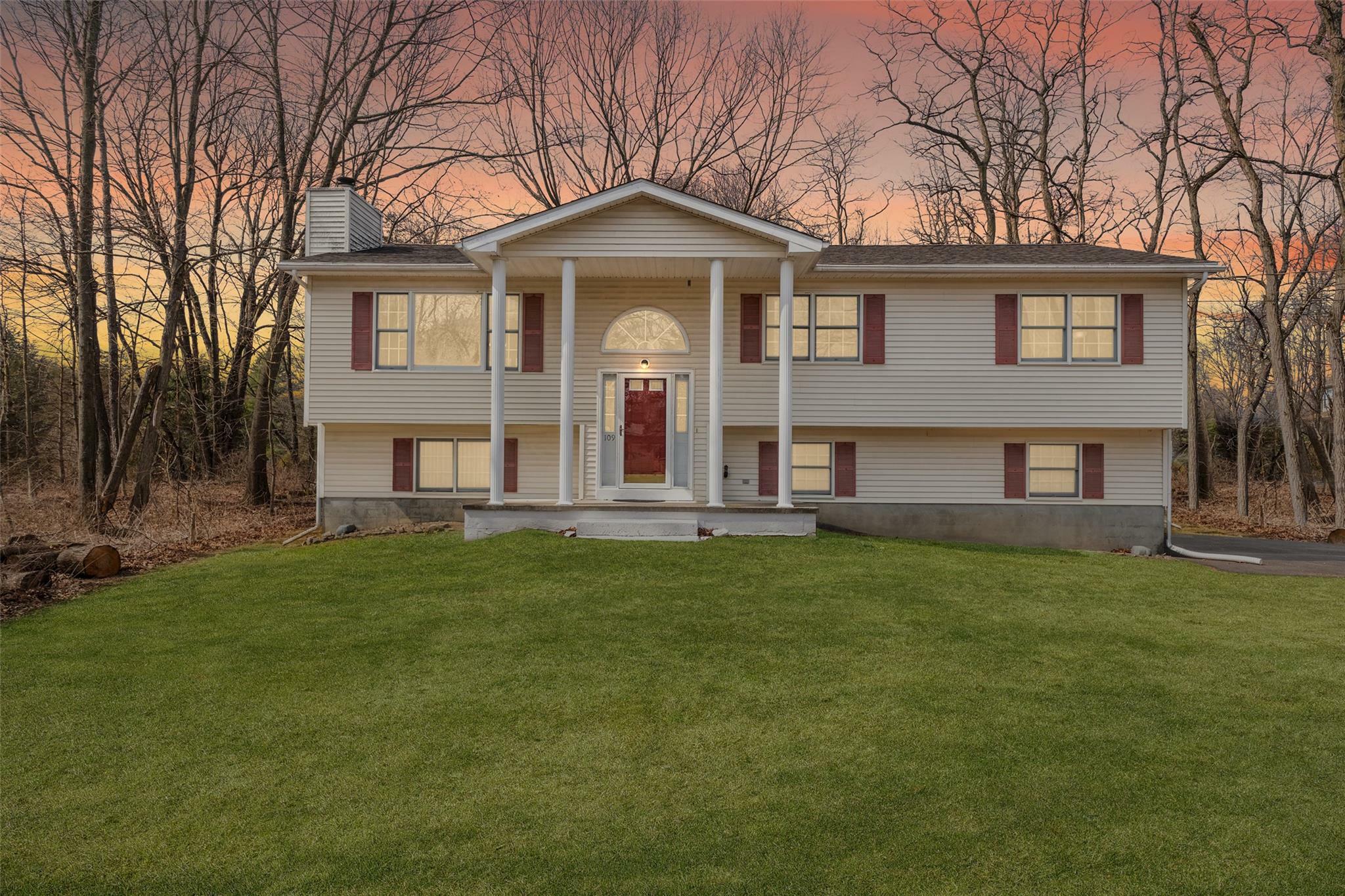 Property Photo: 109 Knoth Road Crossing NY 12589