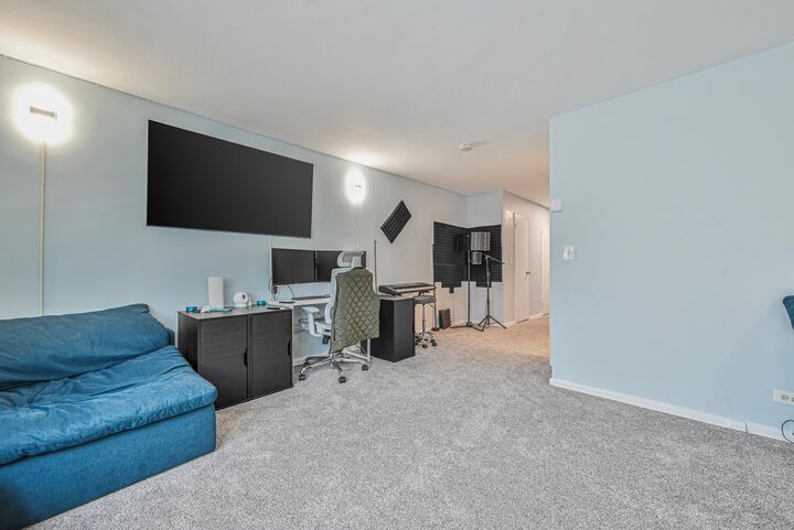 Property Photo:  8900 170th Street 7N  NY 11432