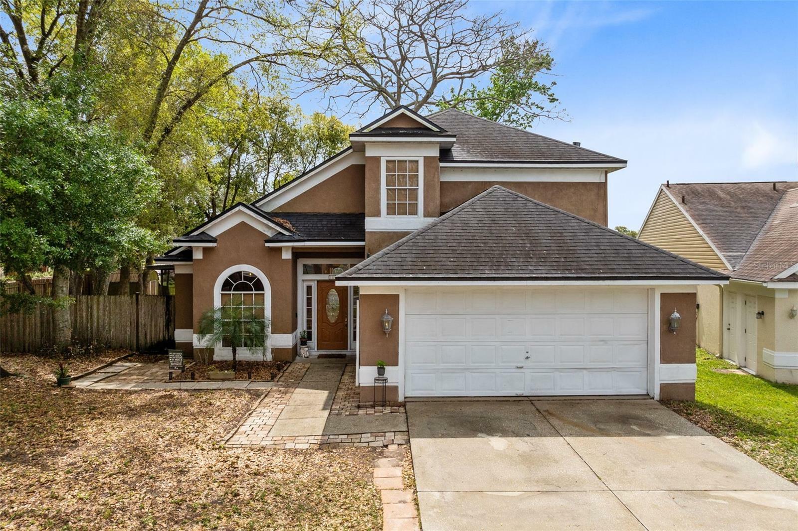 Property Photo: 217 Oak Park Place FL 32707