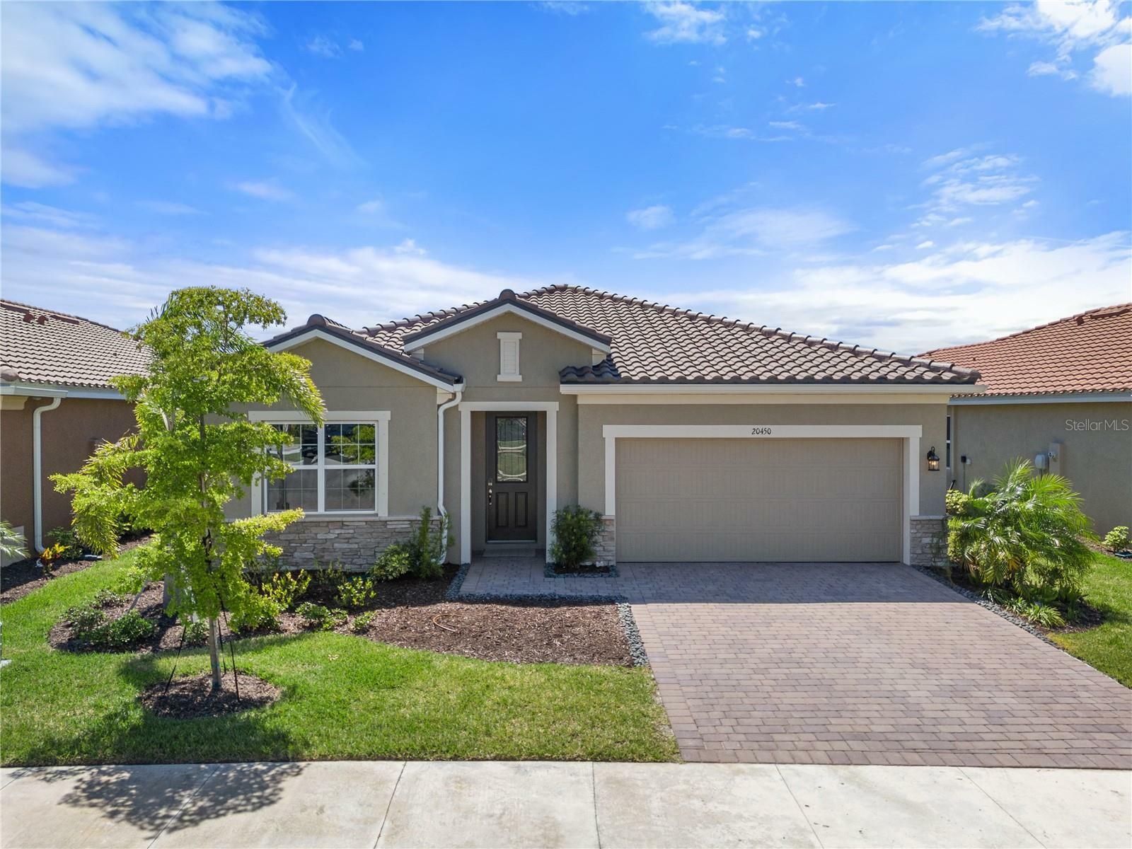 Property Photo:  20450 Revival Lane  FL 34293 