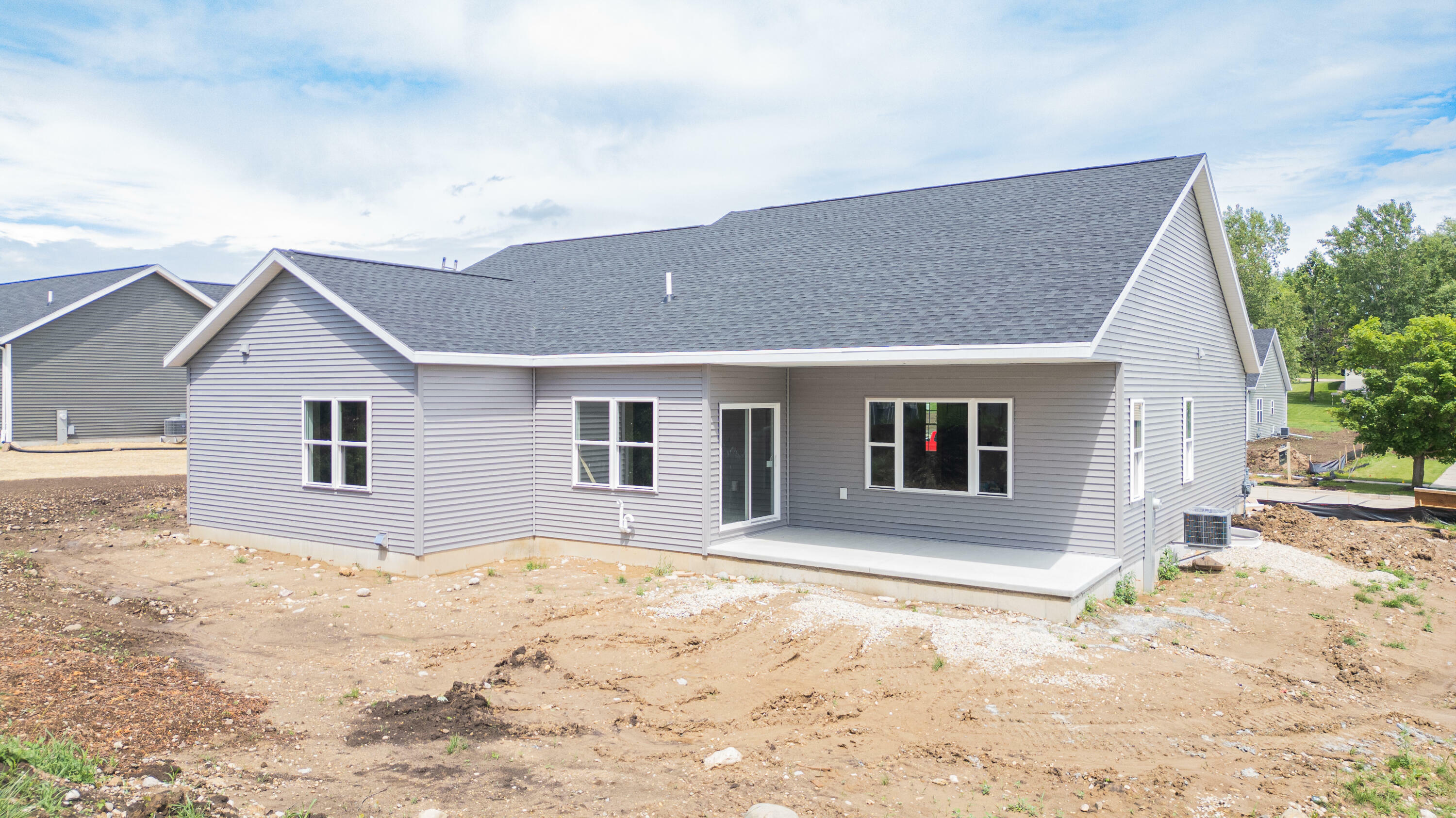 Property Photo: 406 Valley Dr WI 53091