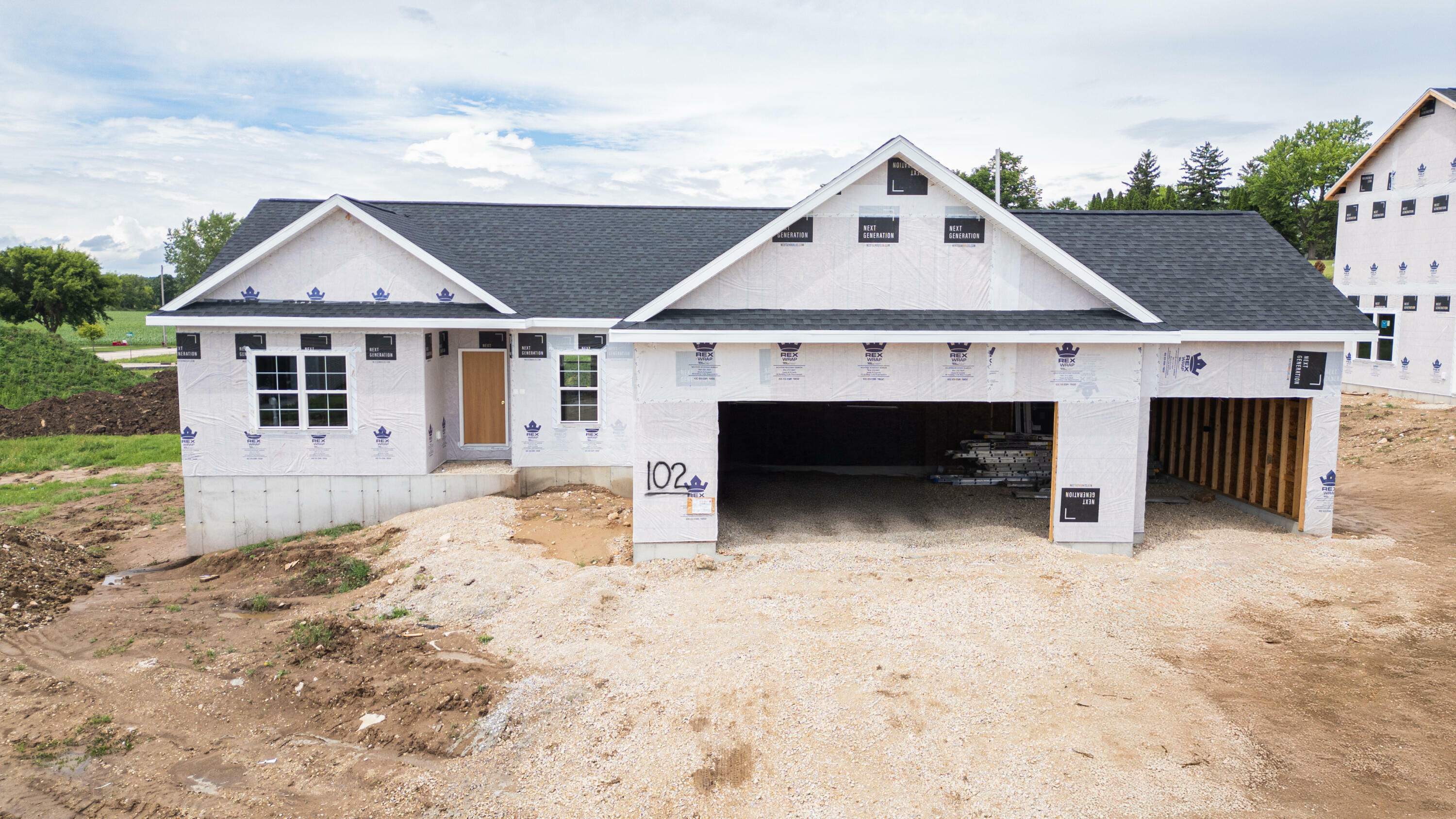 Property Photo: 102 Chestnut Ct WI 53091