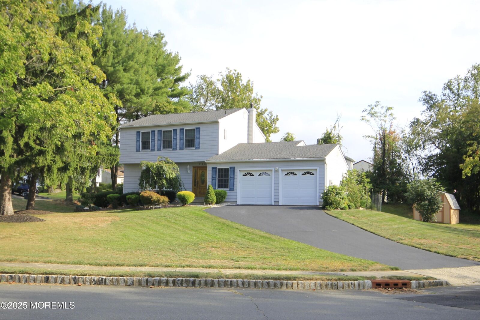 Property Photo:  202 Alden Court  NJ 07747 