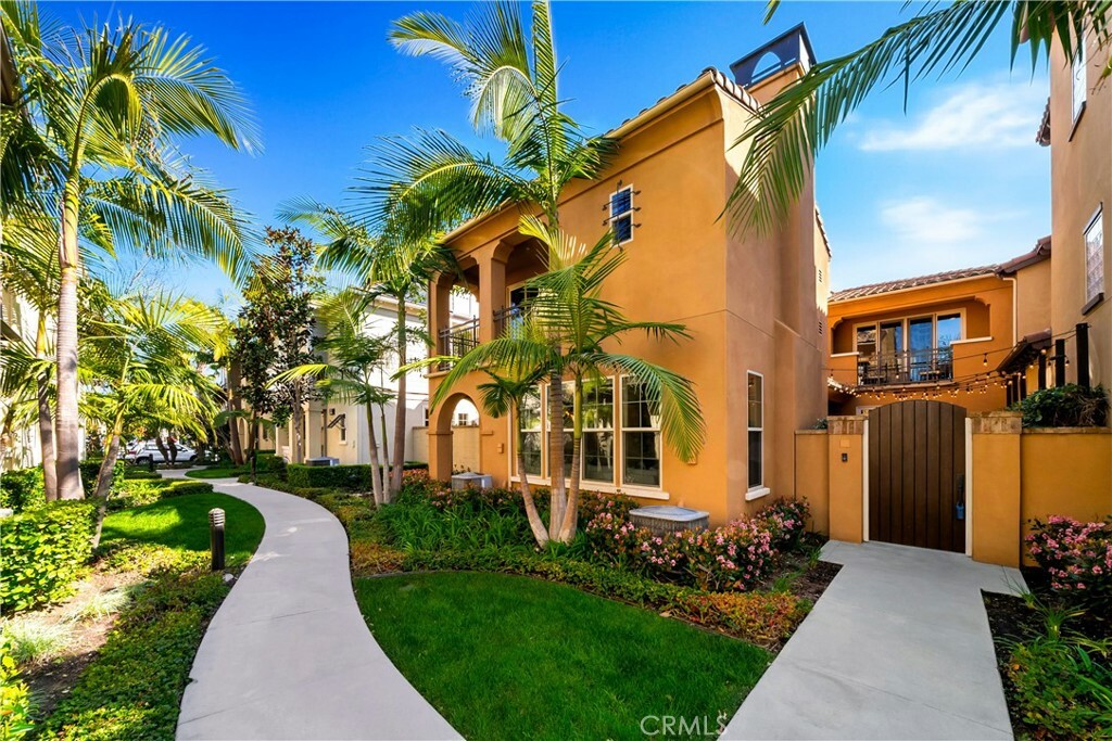 21427 Abigail Lane  Huntington Beach CA 92646 photo