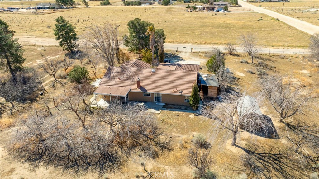 Property Photo:  8343 W Avenue C10  CA 93536 