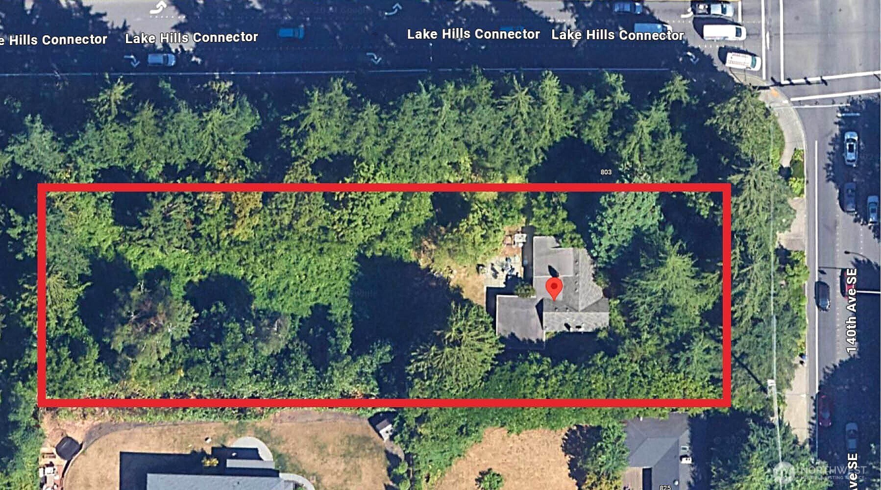 Property Photo:  809  140th Avenue SE  WA 98005 