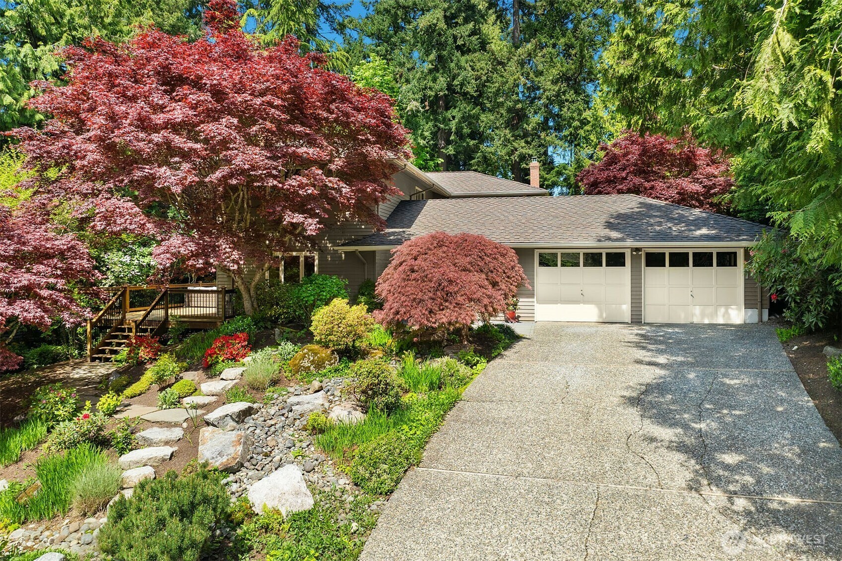 Property Photo: 7850 SE 62nd Street WA 98040