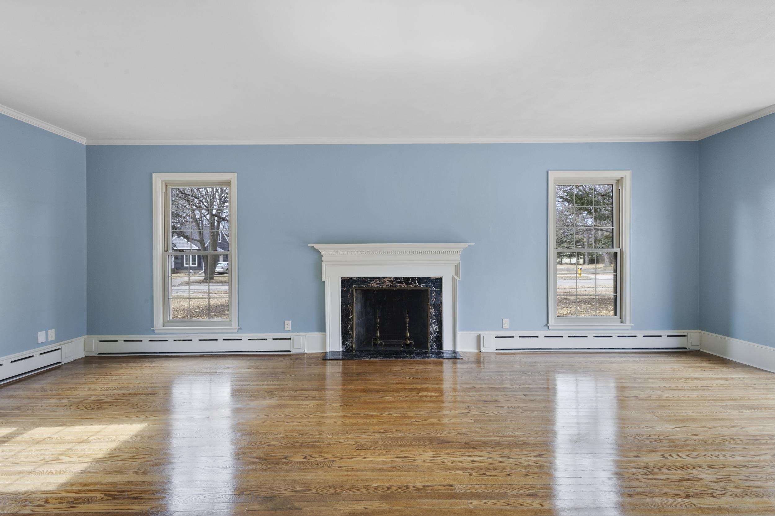 Property Photo: 1203 Hewitt Street WI 54956
