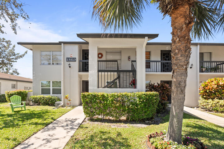 13213 Lucinda Palm Court D  Delray Beach FL 33484 photo