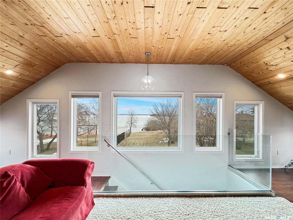 Property Photo: 60 3rd Avenue W SK S0M 1X0