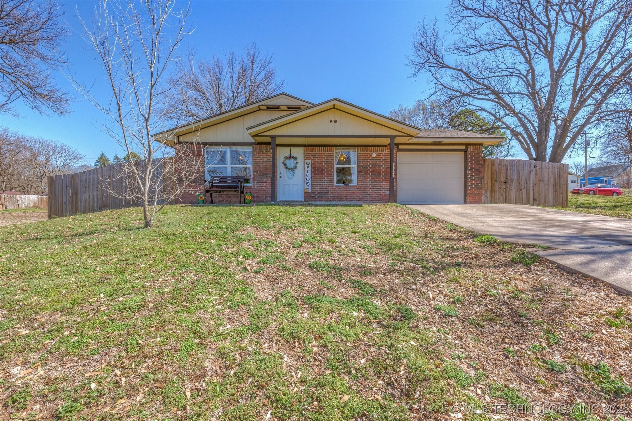 Property Photo: 805 N Sherman Avenue OK 74447