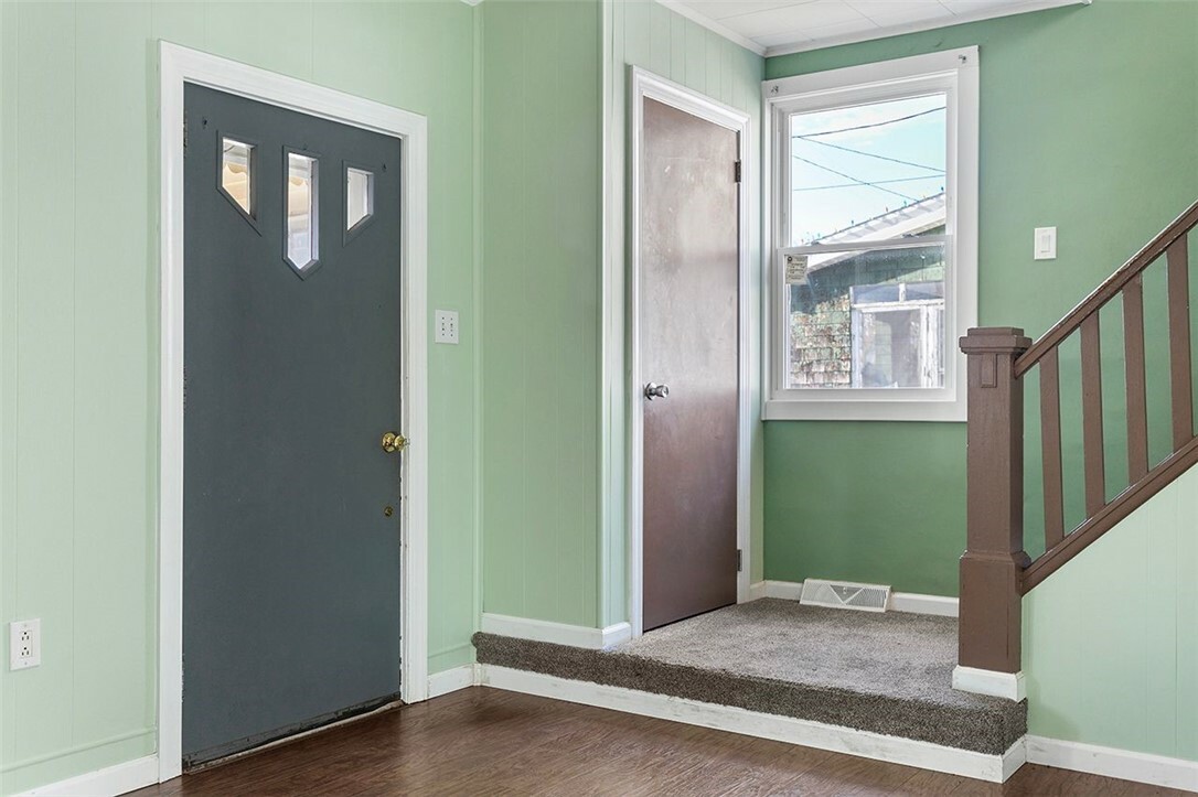 Property Photo: 1310 McMinn St PA 15001